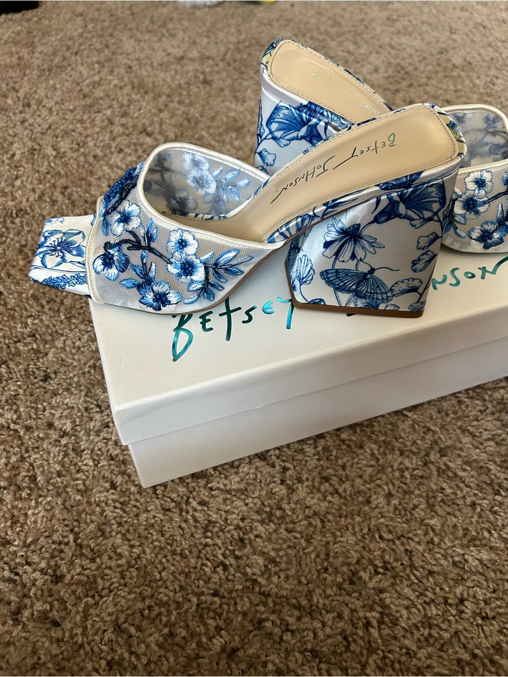 Betsey Johnson White and Blue Floral Block Heel Mules